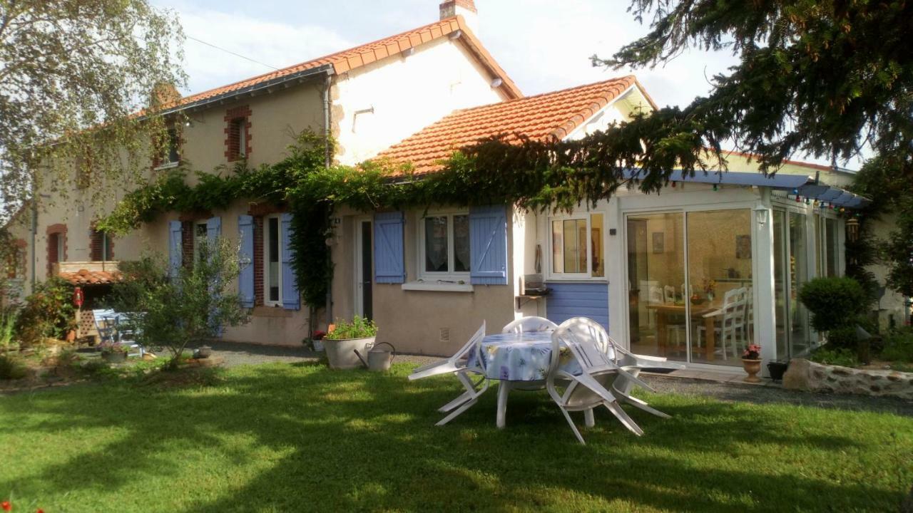 Gite Sevremoine Bois Buteau Montfaucon-Montigne Exterior photo
